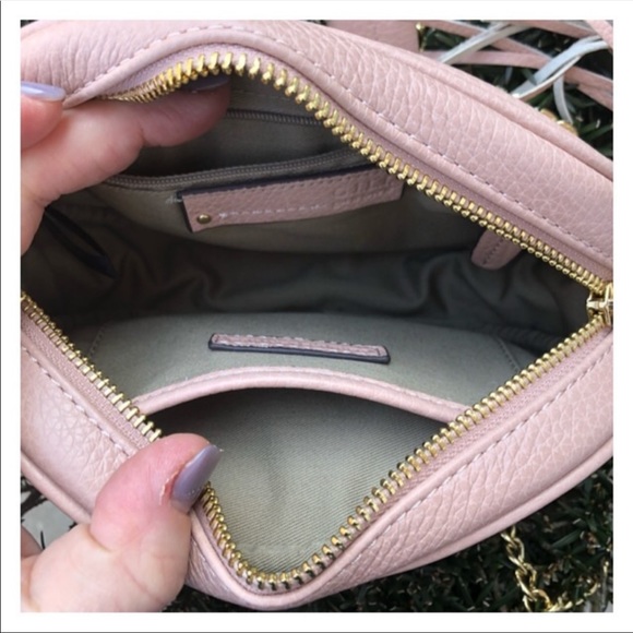 G.I.L.I Italian Blush Pebbled Leather Bag - Picture 7 of 8